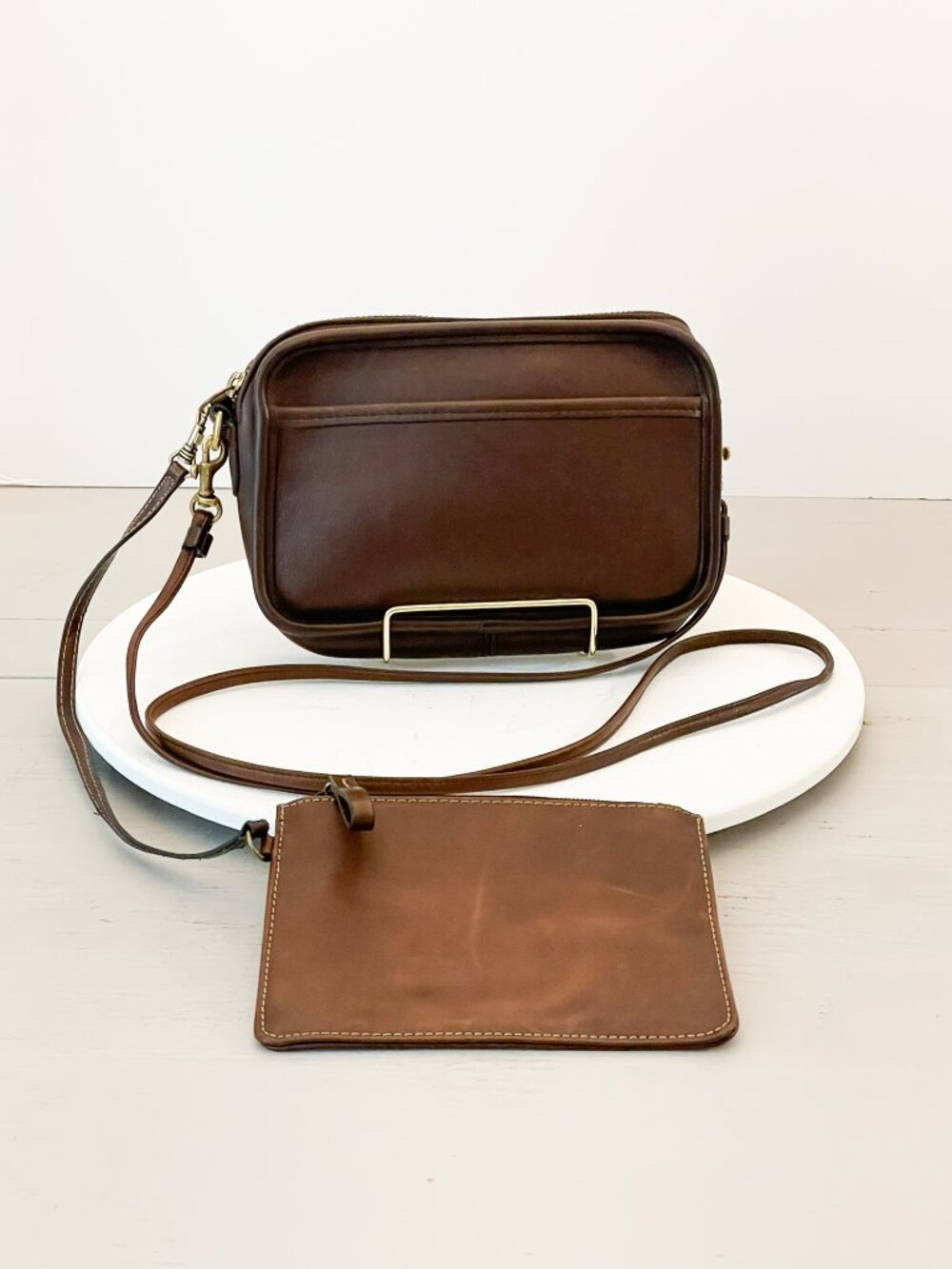 Vintage Coach Carnival 9925 Brown Leather Crossbody Bag USA 1995